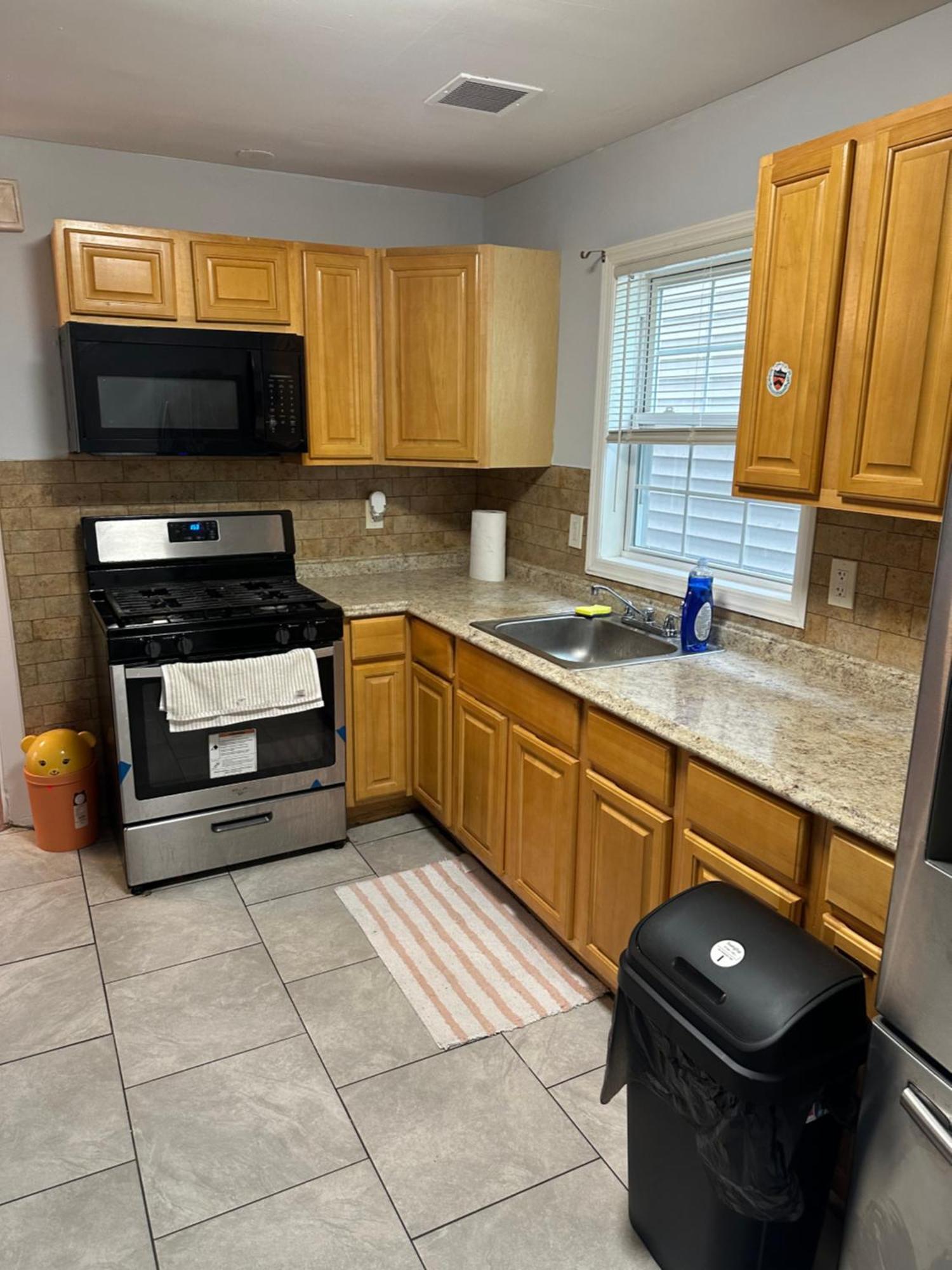 Fidelia Crystal Room, Queen Bed Minutes From Newark Liberty International Airport And Newark Penn Station Irvington Exterior foto